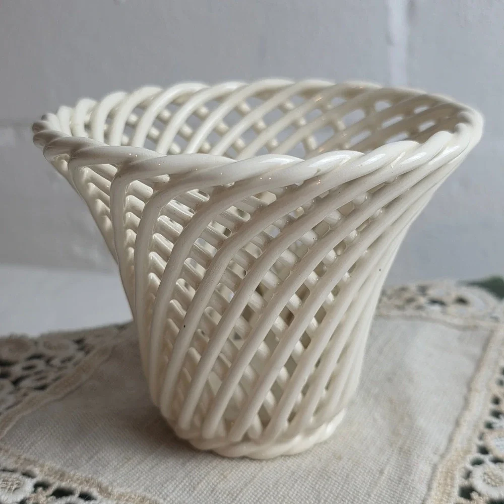Handcrafted Lattice Ceramic Basket Flared Lady Slipper Belleek signed Vicente